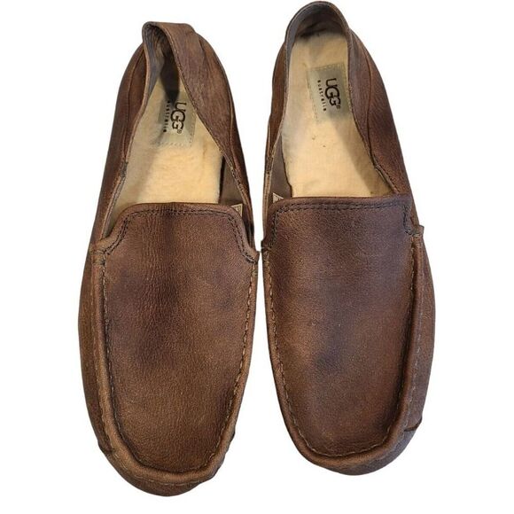 UGG Stout Brown Hunley Leather Loafers Driving Shoes | 1006477 Men's | 11 - Picture 1 of 12